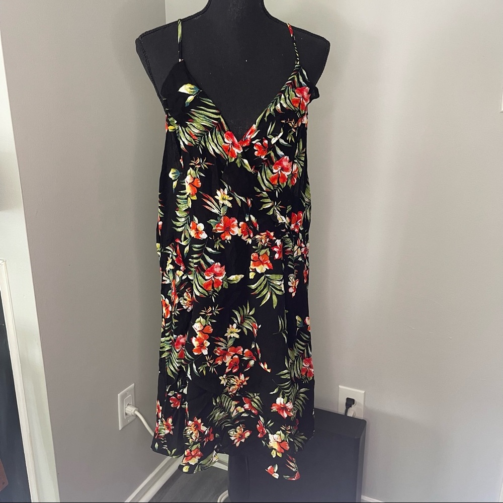 Charlotte Russe Spaghetti Strap Ruffle Dress. Size 3X NWT